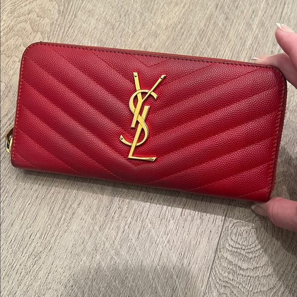 YSL SAINT LAURENT CASSANDRE MATELASSÉ LEATHER LONG ZIP AROUND WALLET RED - Picture 16 of 16
